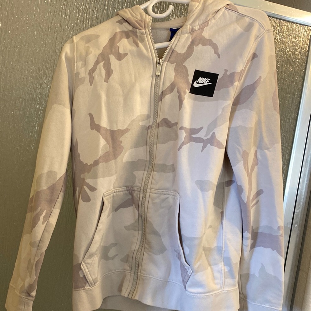Camo boys Nike zipper jacket
